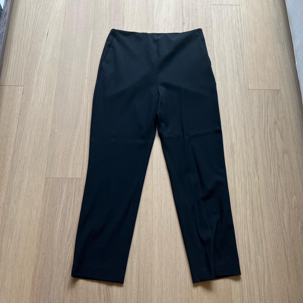 Ann Taylor Black Tailored Pants. Size 6.